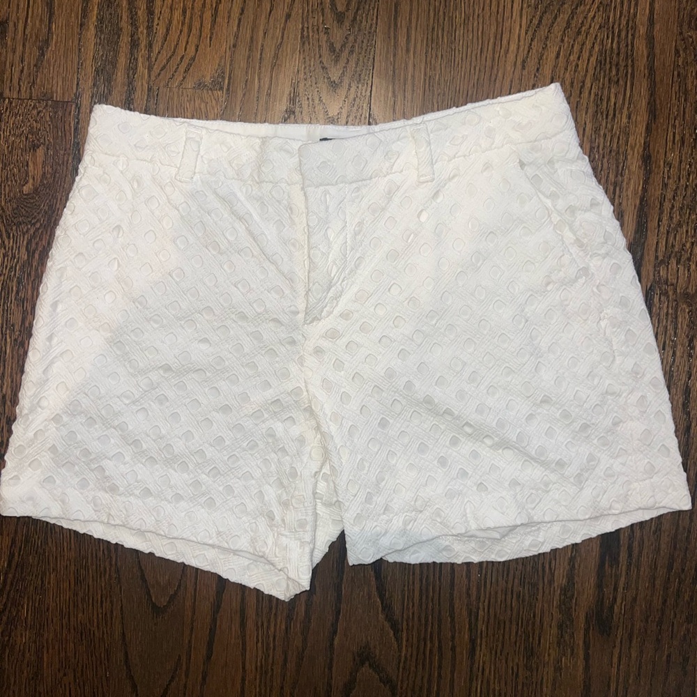 White Eyelet Banana Republic Shorts Size 2
